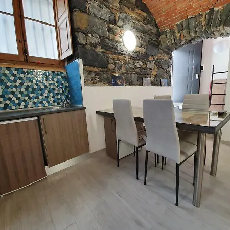 Dom wakacyjny 5 Terre E Dintorni House La Spezia